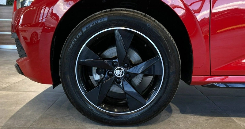 Skoda Kamiq cena 104900 przebieg: 26900, rok produkcji 2021 z Milanówek małe 596